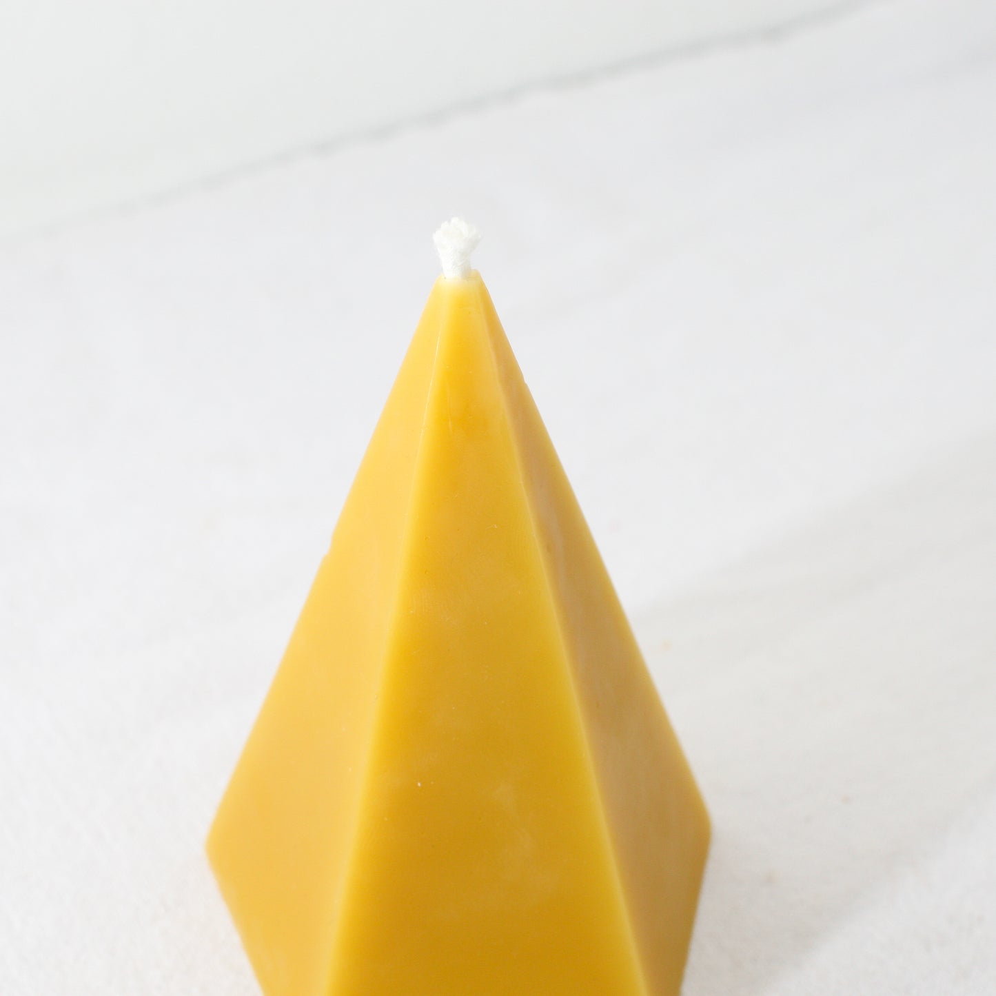 Polygon Organic Beeswax Candle