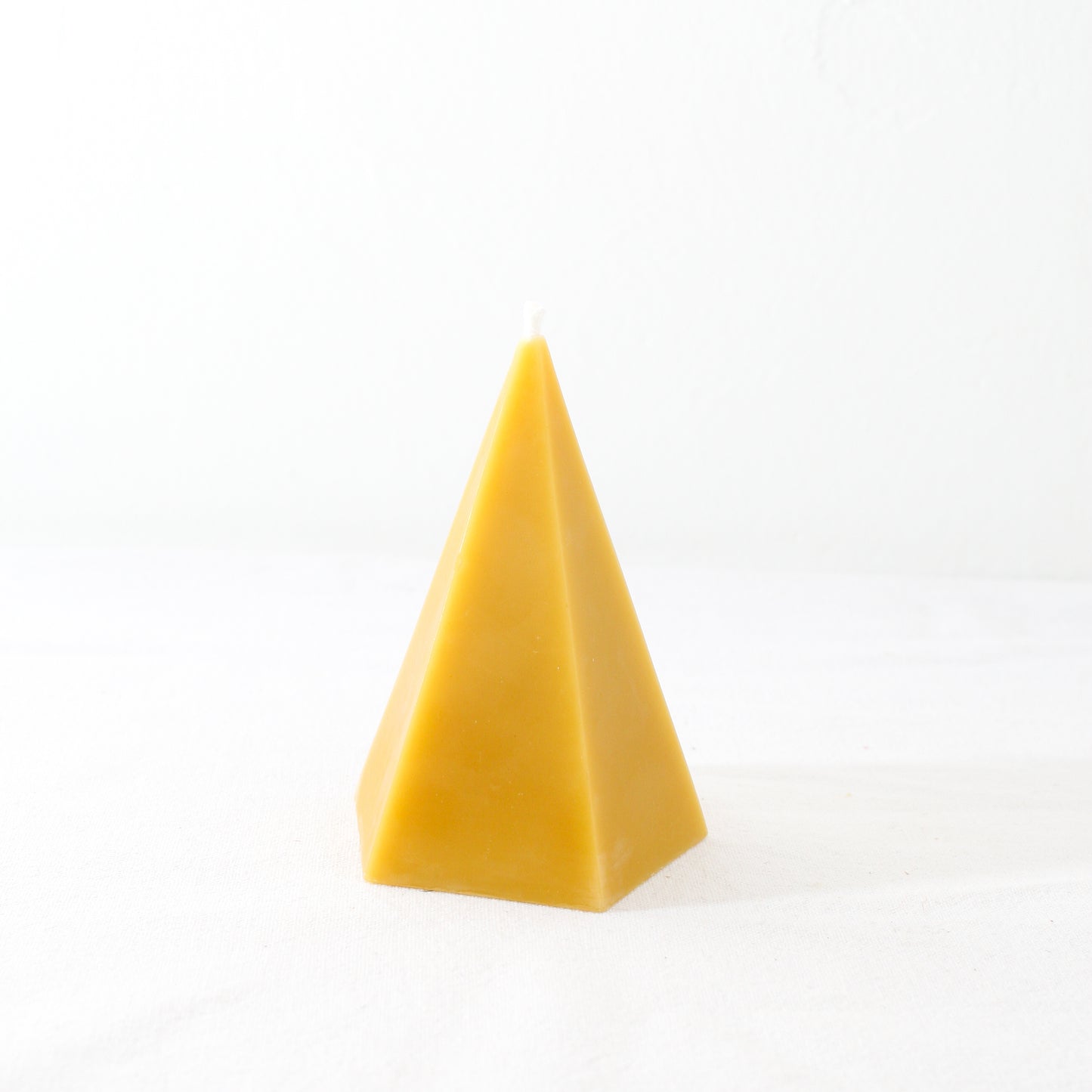 Polygon Organic Beeswax Candle